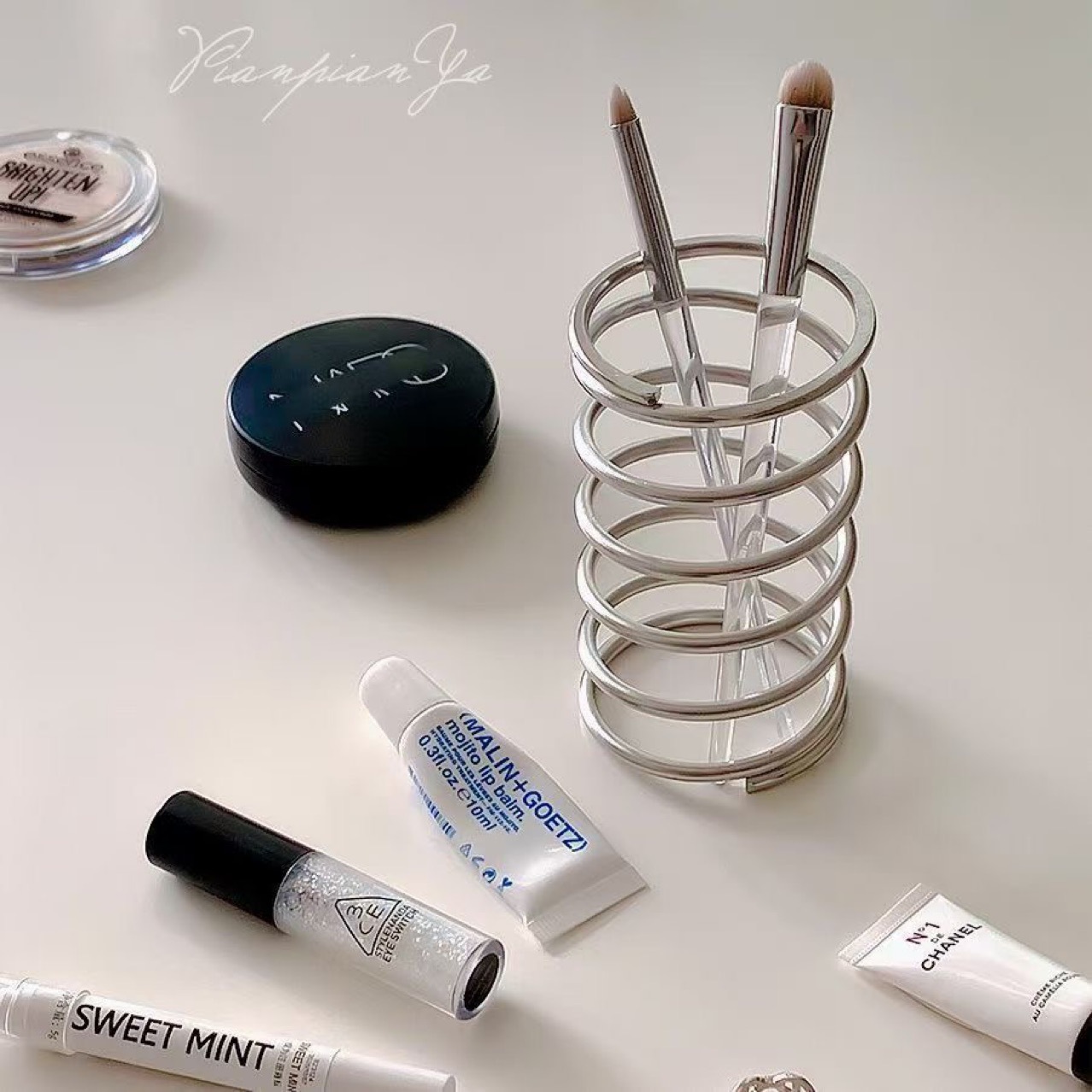 Stainless Steel Toothbrush Hol - đánh giá và giá Home Center Bathroom Accessories